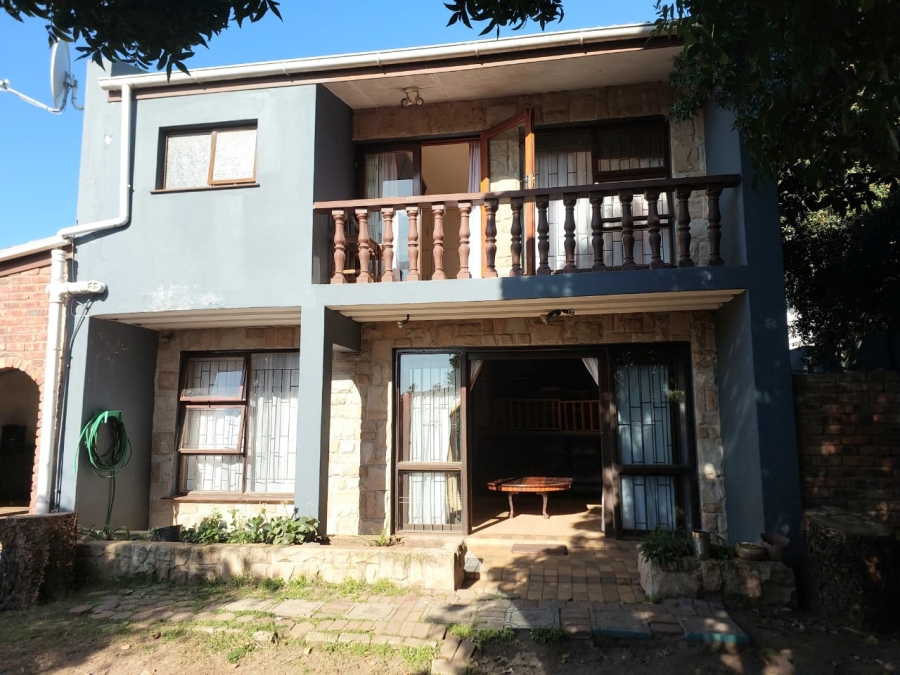 4 Bedroom Property for Sale in Heiderand Western Cape